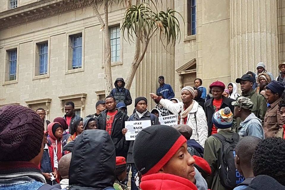 Wits EFFSC deliver memorandum to South Point